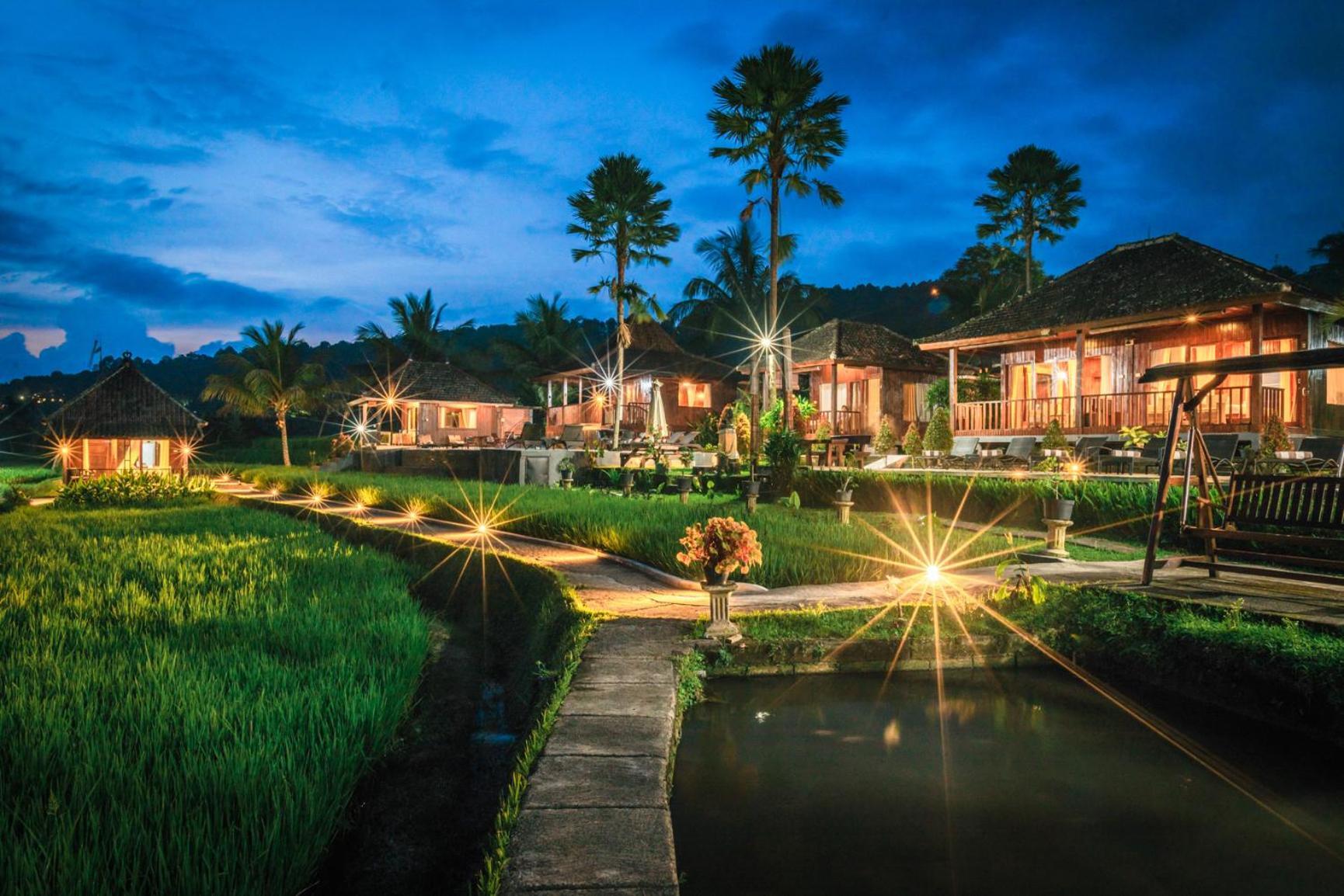 Villa Sande Munduk  Bagian luar foto